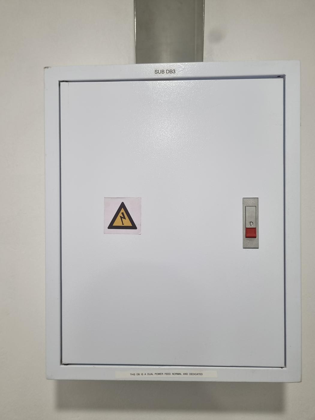Sub distribution board enclosure, dual power feed